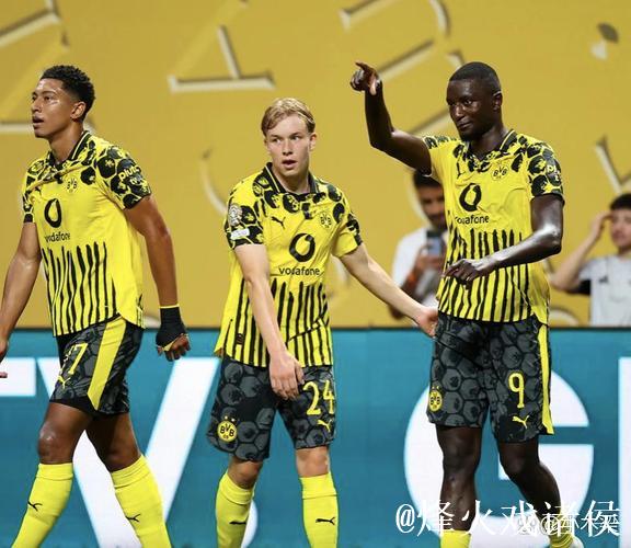 德媒:多特高层目标锁定联赛第二与欧冠资格 德媒:多特高层目标锁定联赛第二与欧冠资格